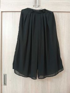 BLACK PALAZZO PANTS