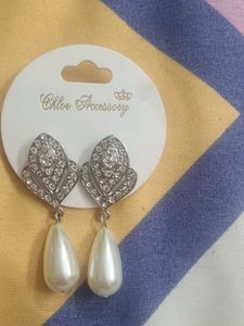 Elegant Pearl Drop Earrings