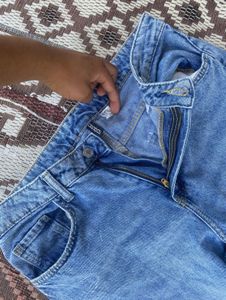 💯 H&amp;M divided Baggy Fit Vintage Wash Jeans