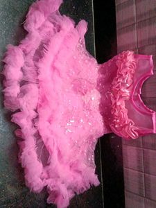 ✨ Sparkling Pink Party Dress 🩷