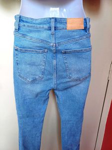 ZARA Light Wash blue Jeans solid 💙