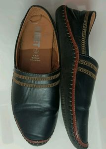 Men's Black Loafers