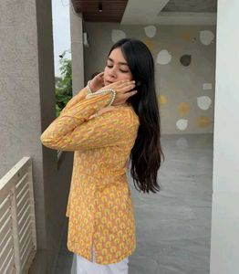 pearl lace short kurti