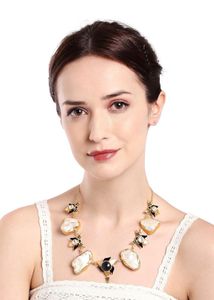Baroque pearl modern design necklace