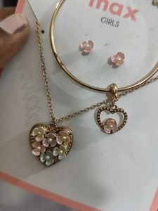 Max Girls Jewelry Set