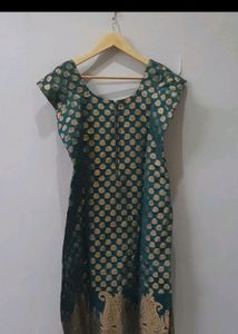 Green Kurti