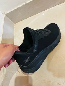 Skechers Bobs Slip-Ins Black Sneakers