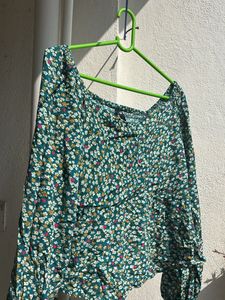 Floral Print Long Sleeve Top