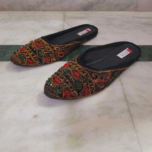 Embroidered Flat Mules