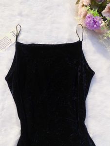 🥀✨ Gorgeous Velvet Mini Slip Dress✨