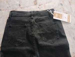 Trendy Flared Black Jeans
