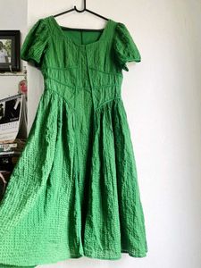 Emerald Green Puff Sleeve Midi Dress