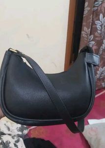 Chic Black Shoulder Bag