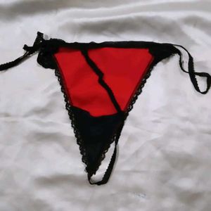Red &amp; Black Lace Thon gpanty