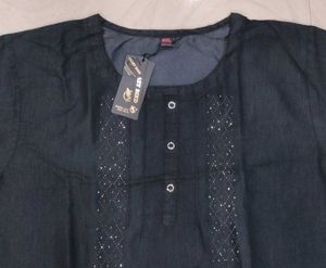 Stylish Blue Tunic Top