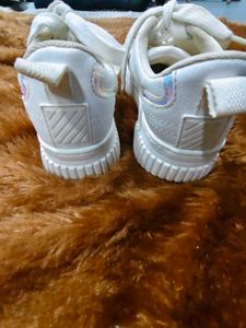 ZARA kids White Lace-Up Sneakers for girls