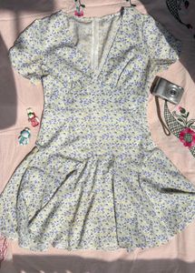 Cute Floral Print Mini Dress