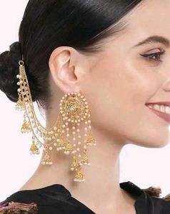 Graceful Earrings &amp; Studs