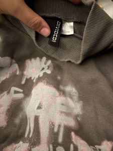 Cropped Graphic Sweatshirt