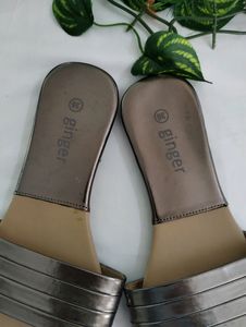 Ginger Brown Flat Slippers (Women)