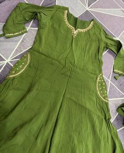 Beautiful Olive hand embroidered Green Kurta set