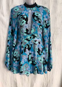 6229. Blue Floral Backless Mini Dress