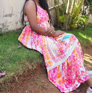 Floral Sundress - Vibrant &amp; Flowy