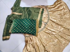 Elegant Green Kurta with Golden Gharara