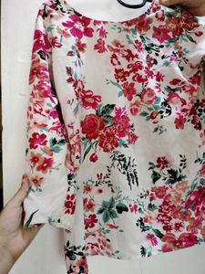 SET OF 3 TOPS