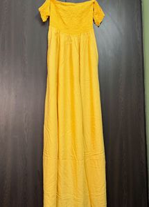Flowy Yellow Off-the-Shoulder Maxi Dress