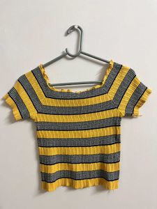Striped Yellow &amp; Black Pleated Top