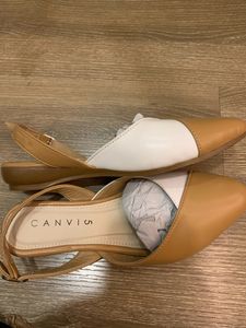 Flats For Women