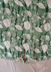 Green Floral Print Collared Top
