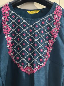 Festive Wear Kurti Set