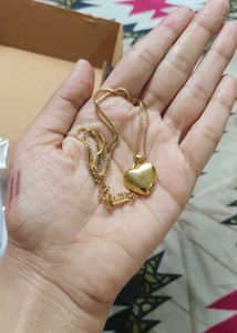 Heart Pendant Necklace &amp; Unique Earrings Set