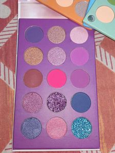 Minara 60 Color Eyeshadow Palette