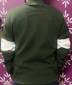 Men's Winter Sweatear Size L Chest 42 Length 27