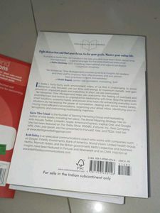 🌠 Set of 4 Business Books