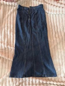 dark washed Long Denim Skirt
