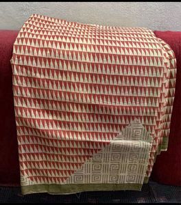Red Geometric Print Saree