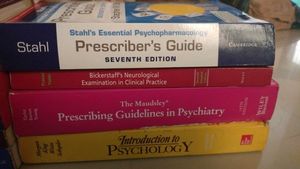 Medical &amp; Psychiatry Book Bundle