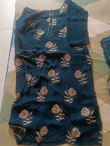 Elegant Teal Kurta Set with Golden Floral Print