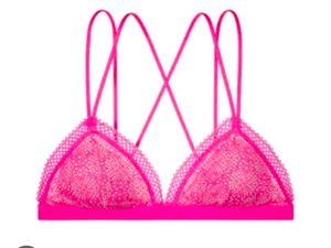 Victoria's Secret Bralette Wit Thong Free