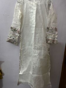 Elegant Embroidered Kurta