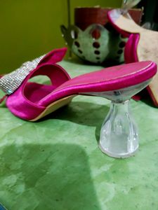 Sparkling Bow Heels