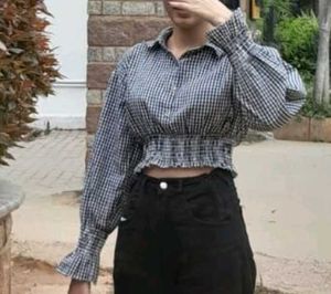 Cute Gingham Cropped Shirt