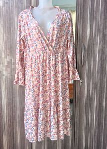 Floral Print V-Neck Dress
