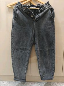 Zara Faded Black Mom Jeans