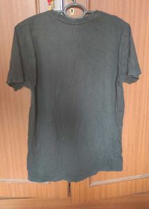 Black T-Shirt with Husky Print
