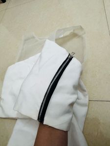 Elegant White Bow Detail Blouse